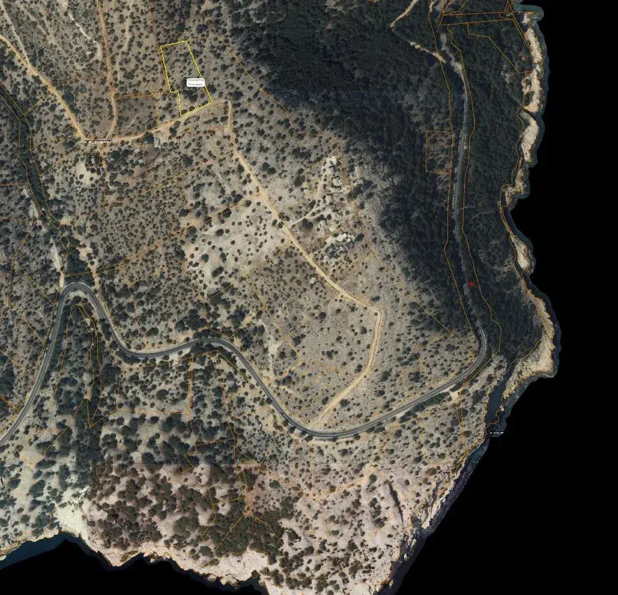 Land Of 4830 M² On The Island Of Thassos