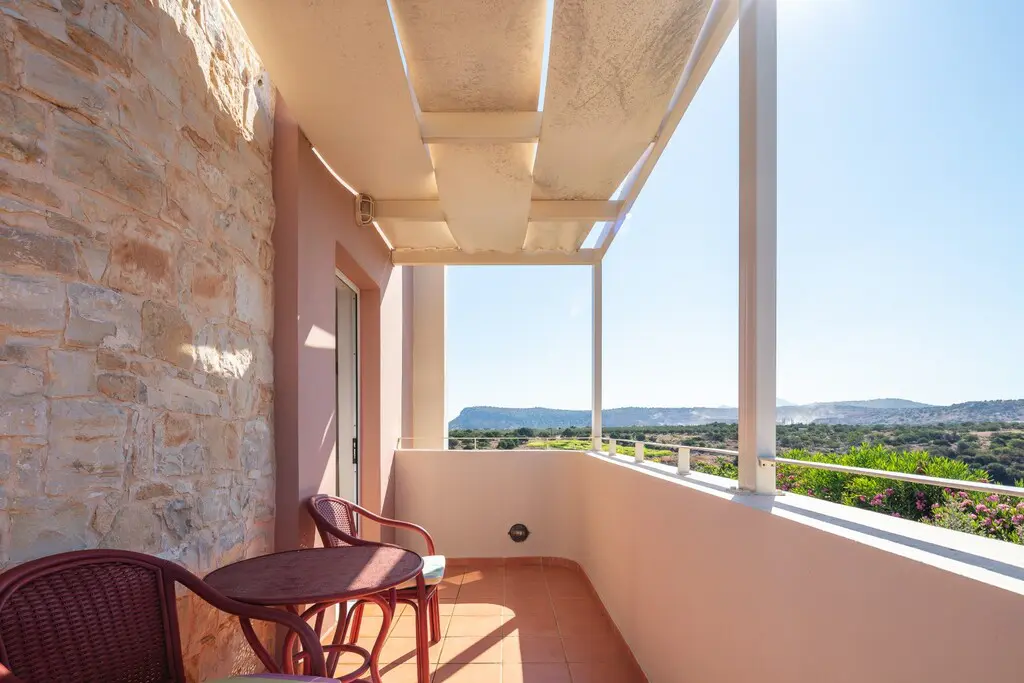 Villa Of 120 M² In Crete
