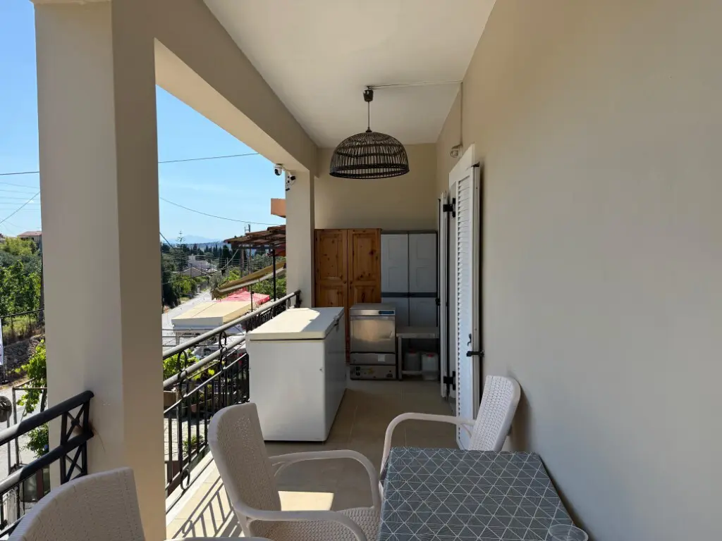 Flat Of 100 M² In Corfu