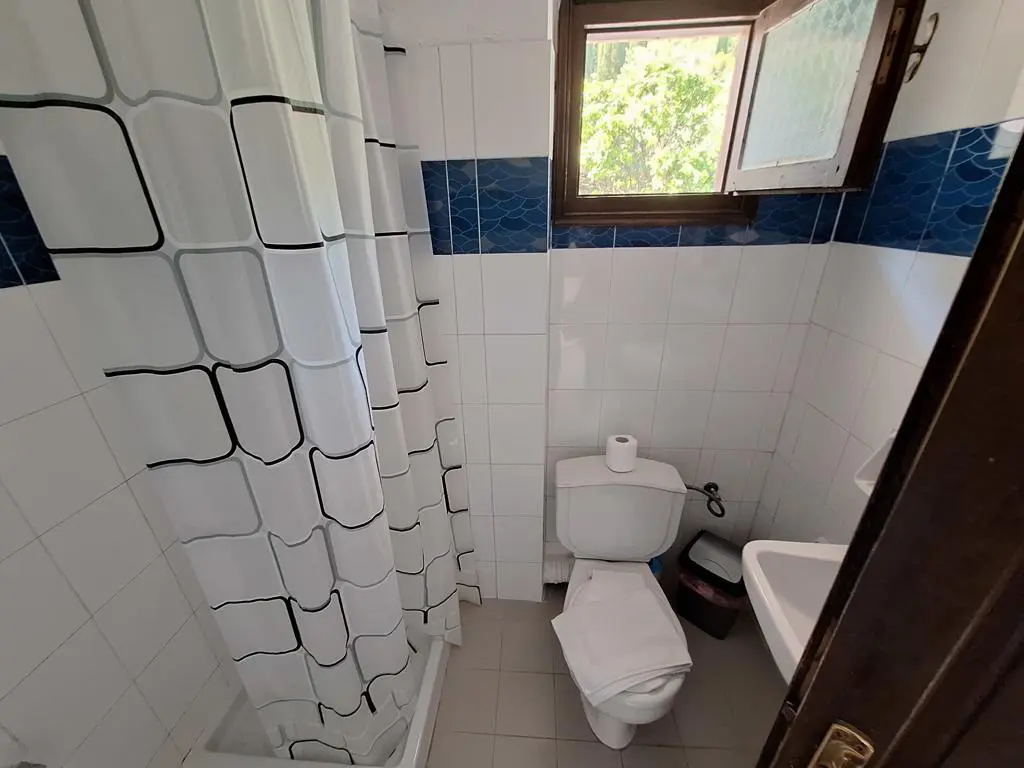 Business Of 192 M² In Corfu