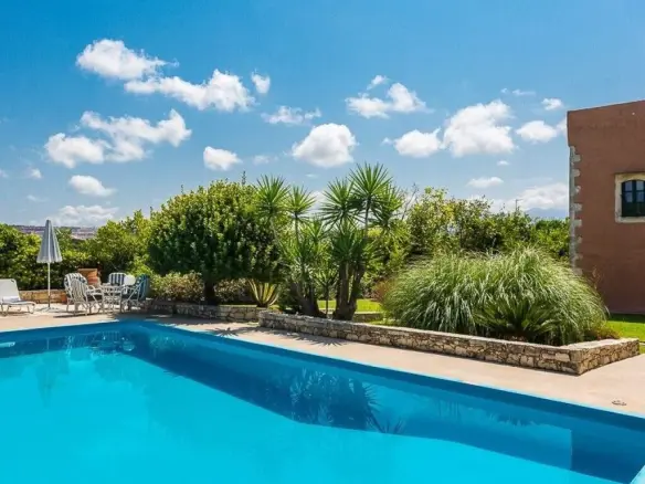 Villa Of 154 M² In Crete