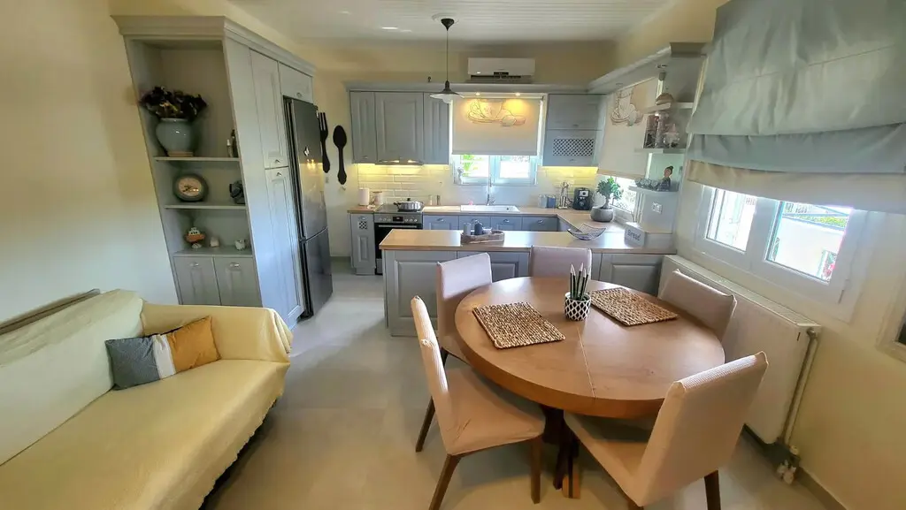 Detached House Of 157 M² In Peloponnese