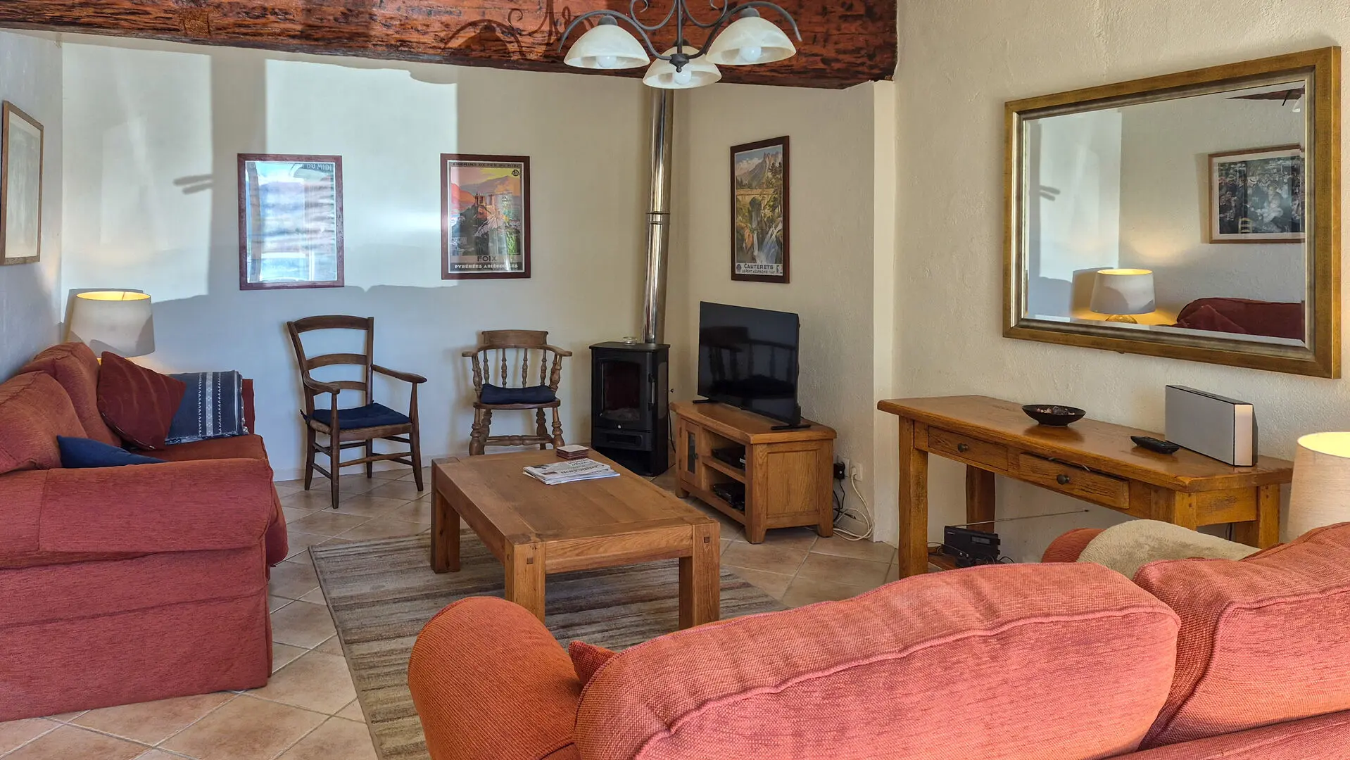House Of 5 Bedrooms With Guest Cottage, Pool, And Pyrenees Views