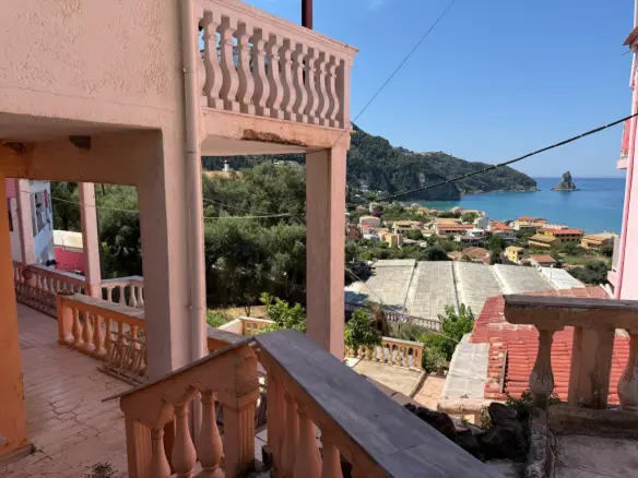 Complex Of 235 M² In Corfu