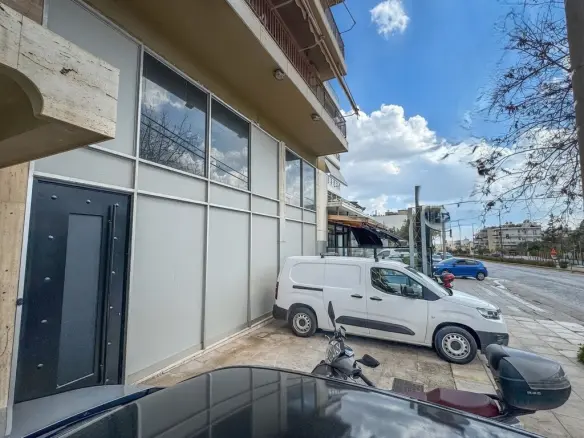 For Sale Commercial Property 160 M² In Attica