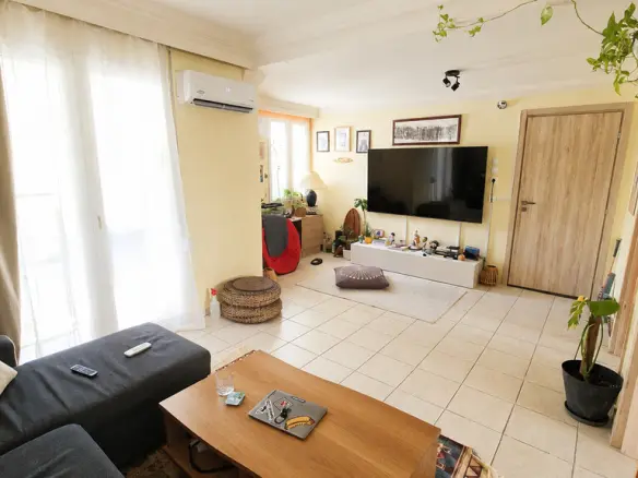 Flat Of 85 M² In Thessaloniki