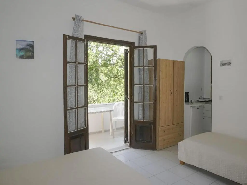 Business Of 192 M² In Corfu