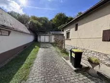 Apartment Of 70 M² With Balcony In Mogyorósbánya