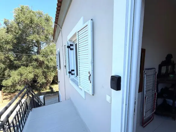 Flat Of 100 M² In Corfu