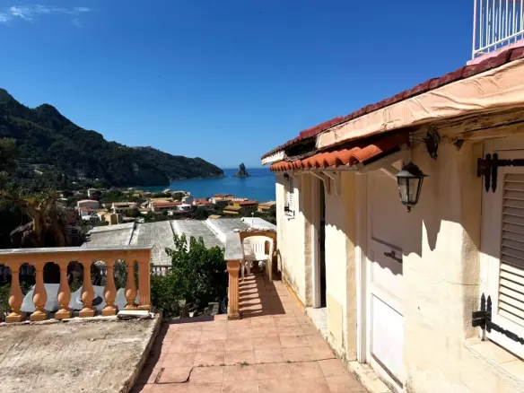 Complex Of 235 M² In Corfu
