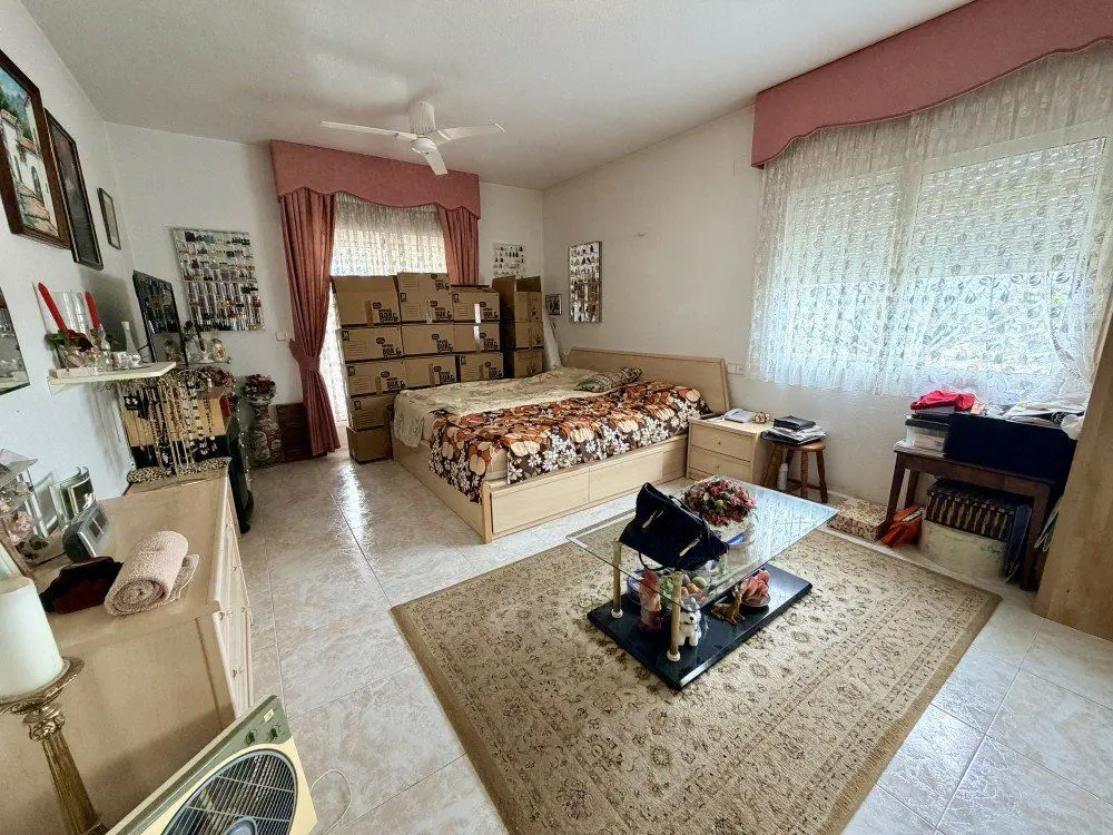 Villa Of 241 M² In Rojales, Spain