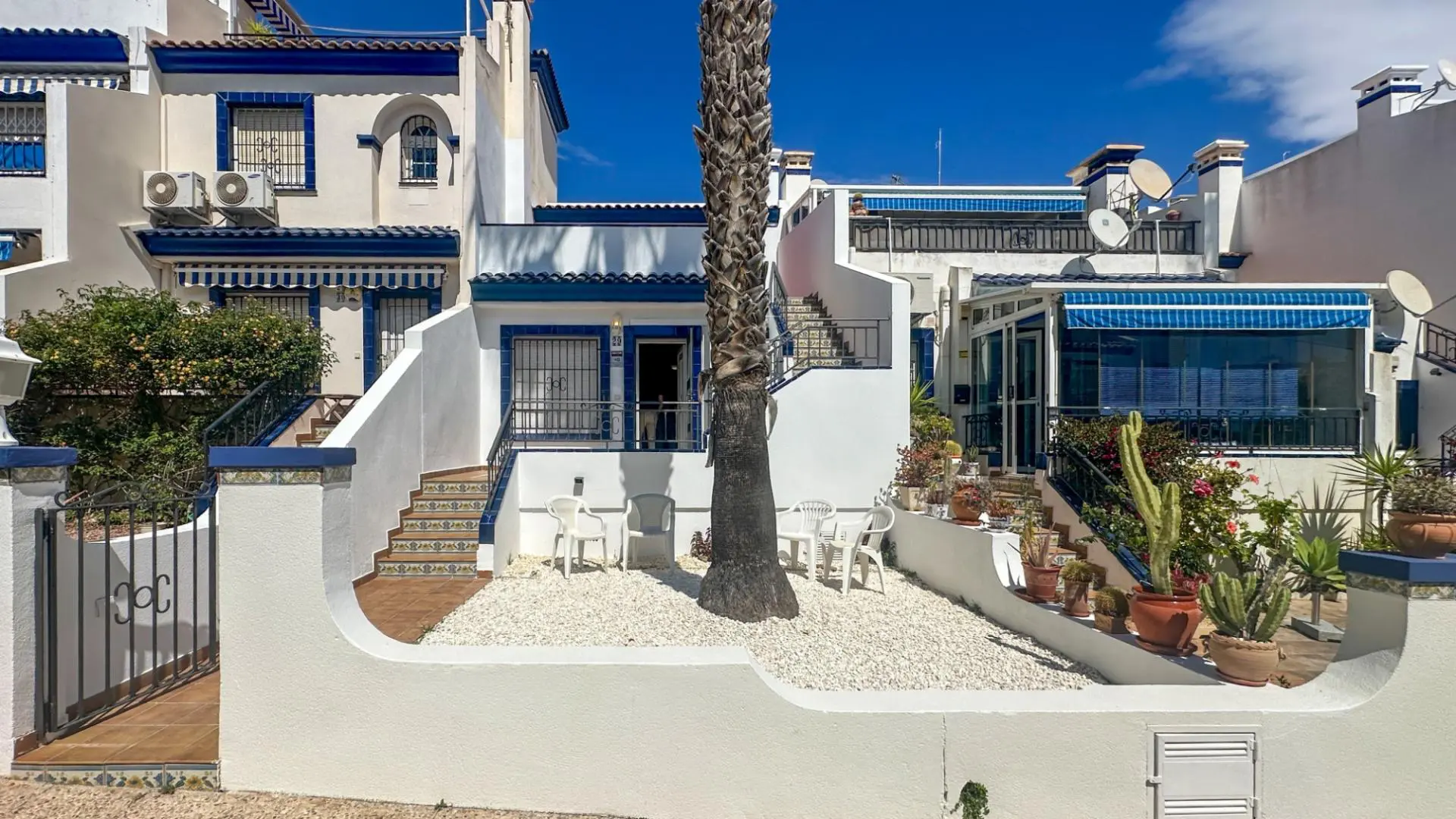 House Of 64 M² In Orihuela Costa, Spain
