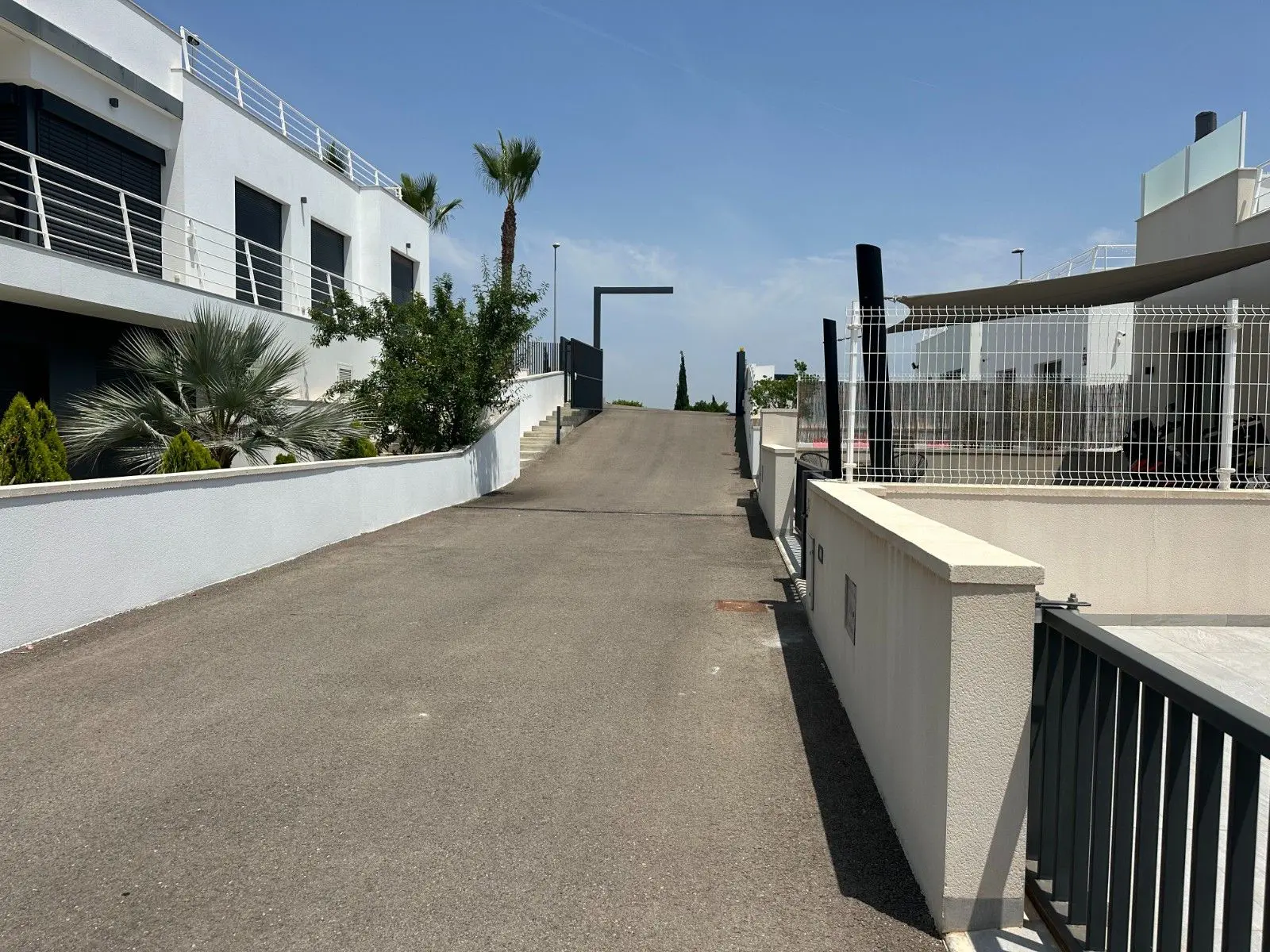 Villa Of 236 M² In San Miguel De Salinas