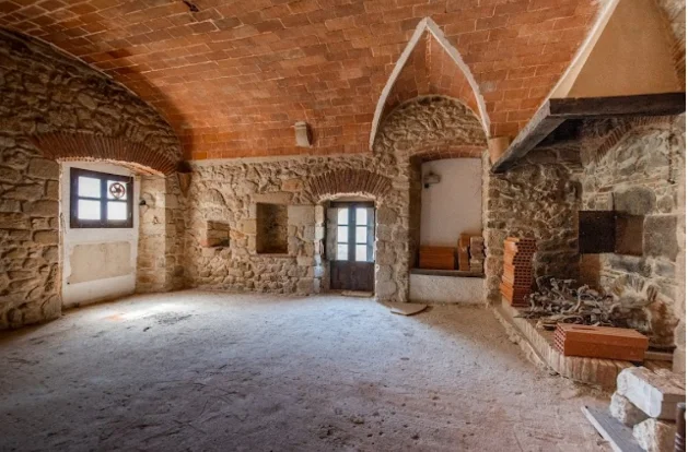 Countryhouse 1141 M² In Castell D’aro, Spain