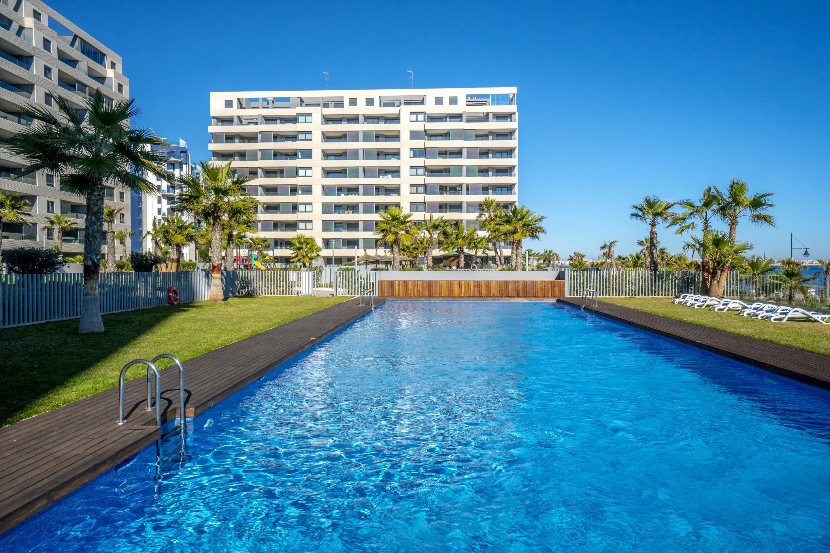 Penthouse 139 M² In Torrevieja, Spain – Mediter Real Estate
