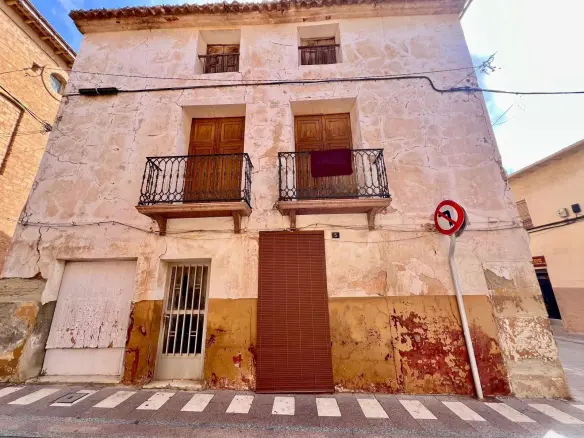 House 380 M² In Pinoso, Spain – Mediter Real Estate