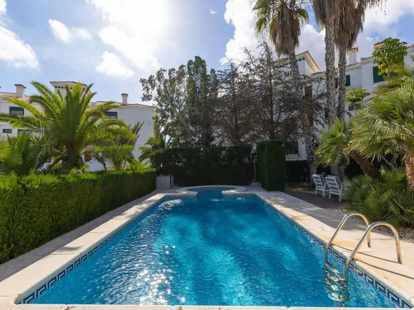 5-bedroom Villa In Orihuela Costa, Spain (366 M²)
