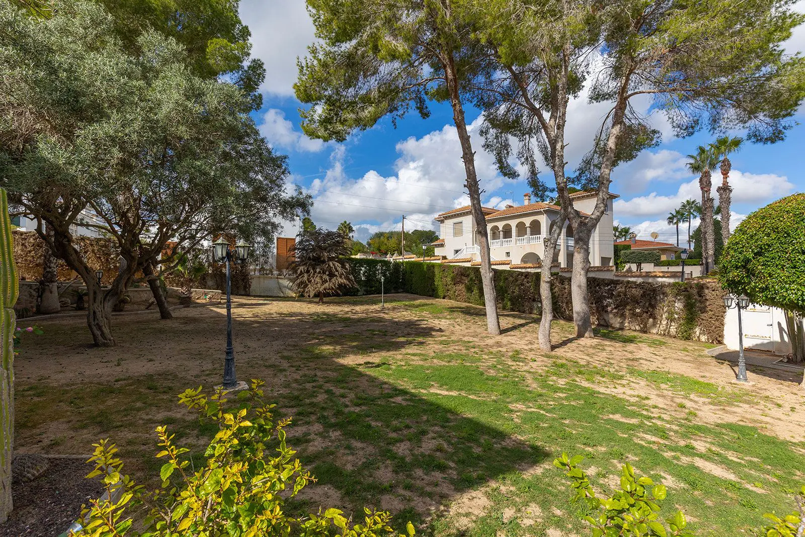 Villa 366 M² In Orihuela Costa, Spain – Mediter Real Estate