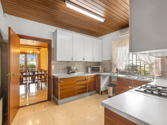 5-bedroom Villa In Orihuela Costa, Spain (366 M²)