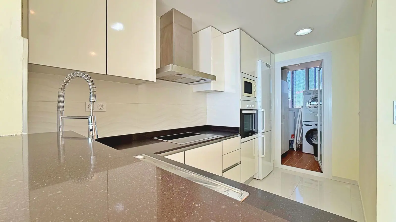 Penthouse 175 M² In Torrevieja, Spain – Mediter Real Estate