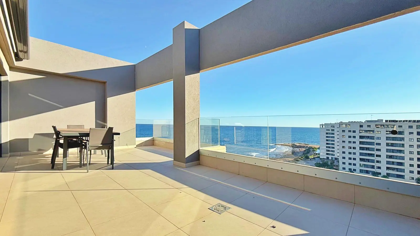 Penthouse 139 M² In Torrevieja, Spain – Mediter Real Estate