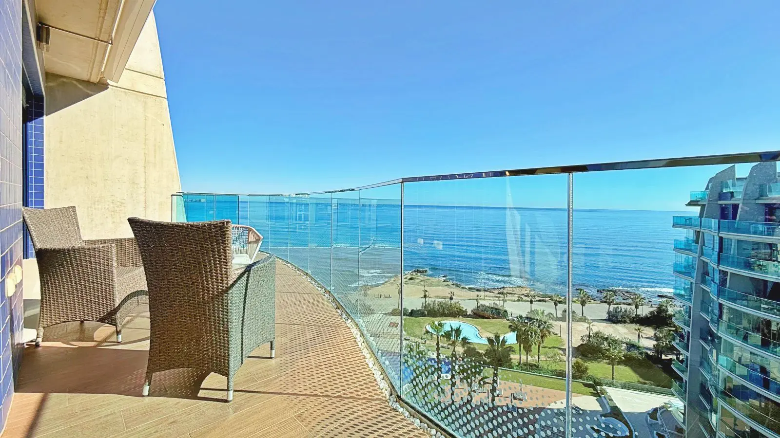 Penthouse 175 M² In Torrevieja, Spain – Mediter Real Estate