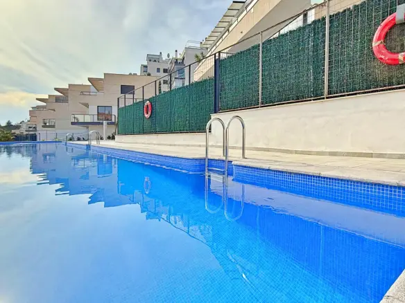 2-bedroom Apartment In Orihuela Costa, Spain (87 M²)