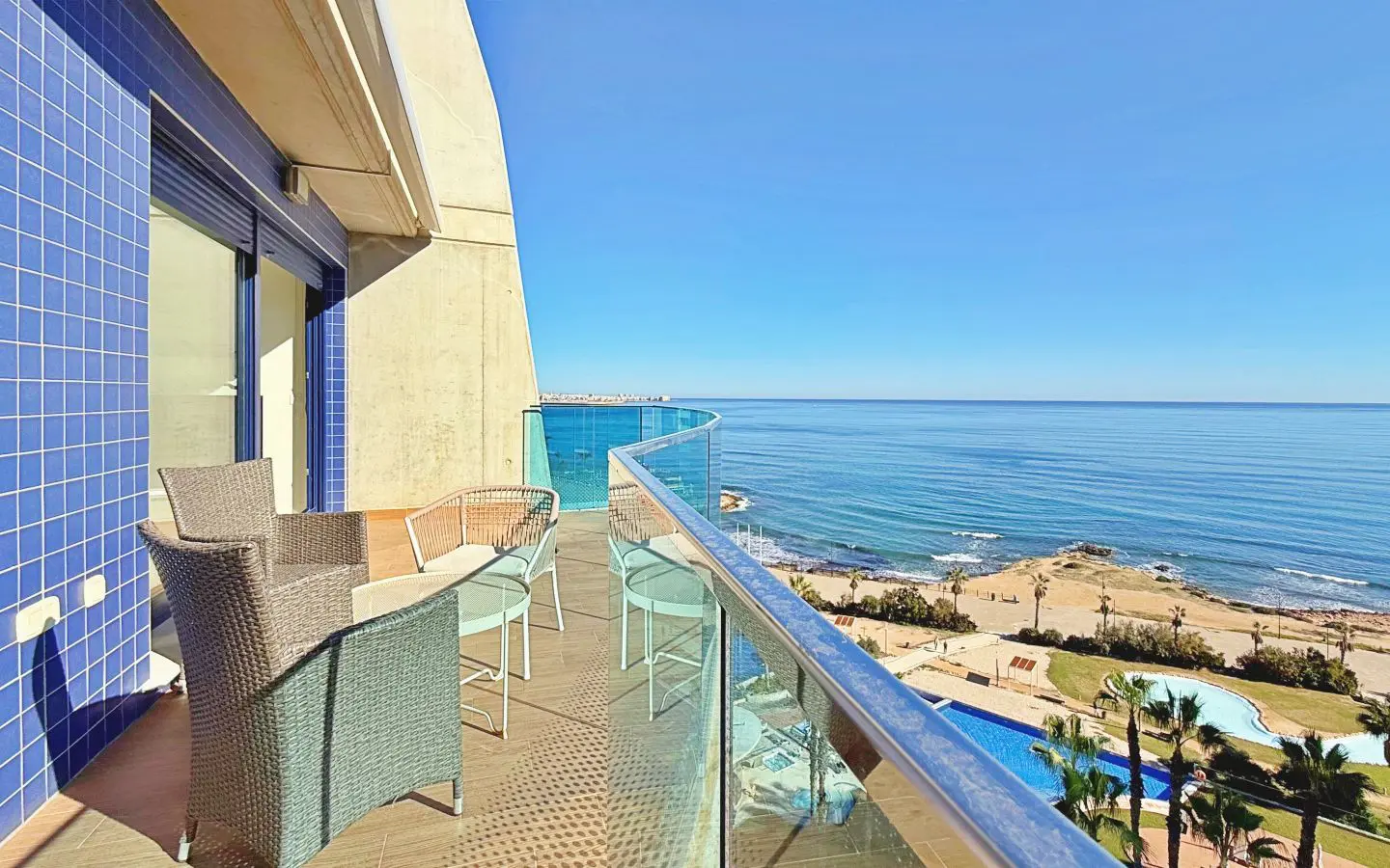 Penthouse 175 M² In Torrevieja, Spain – Mediter Real Estate