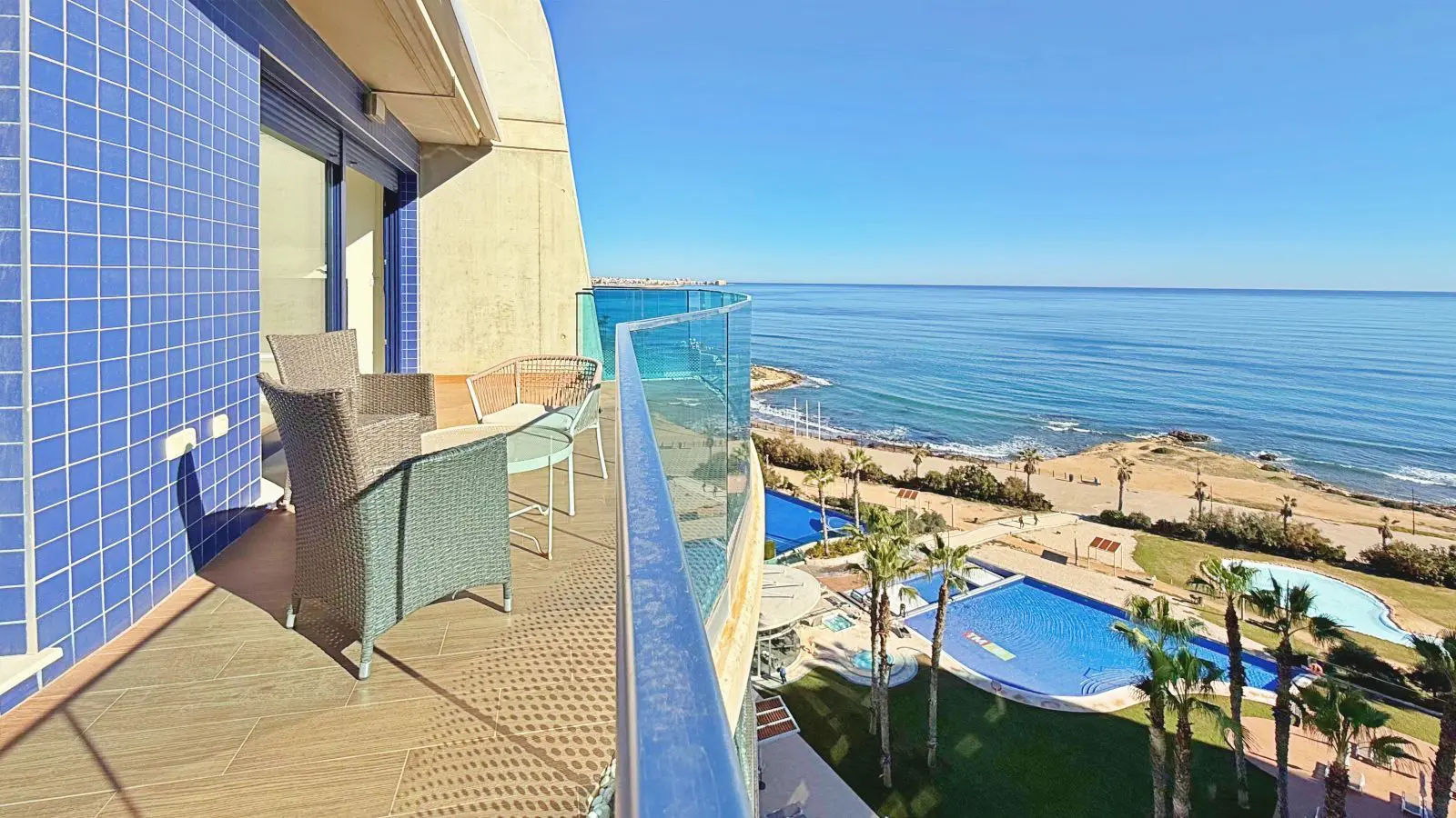 Penthouse 175 M² In Torrevieja, Spain – Mediter Real Estate