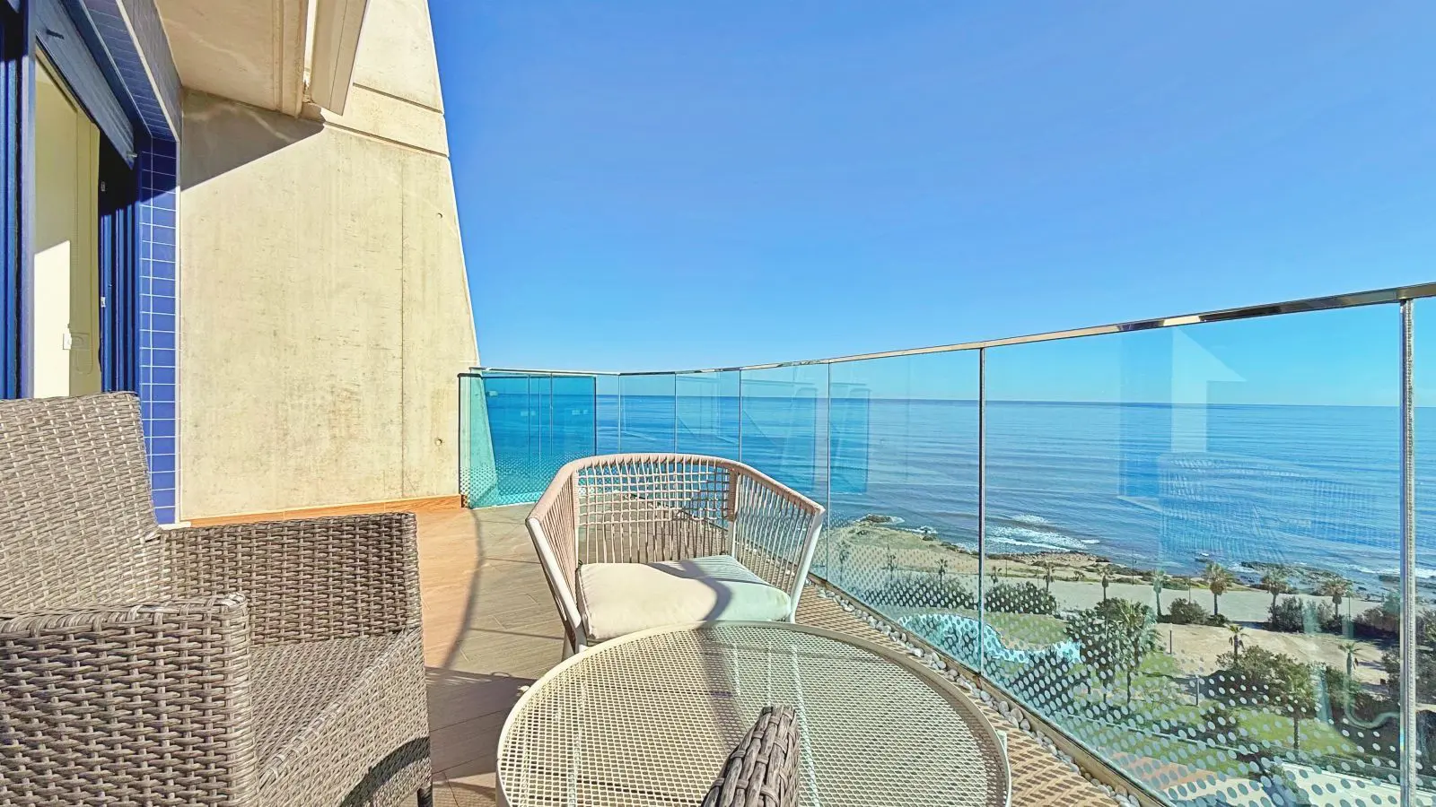 Penthouse 175 M² In Torrevieja, Spain – Mediter Real Estate
