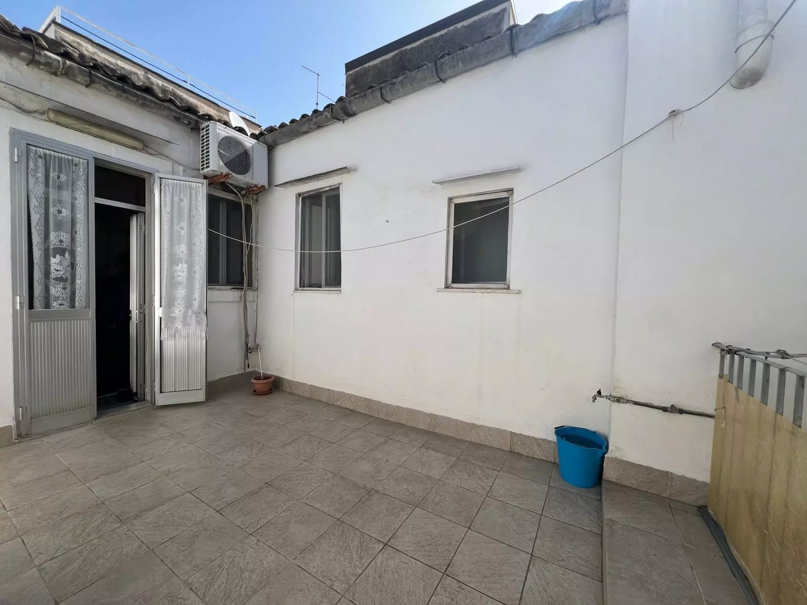 3 Apartment Of 63 M² In Bixio