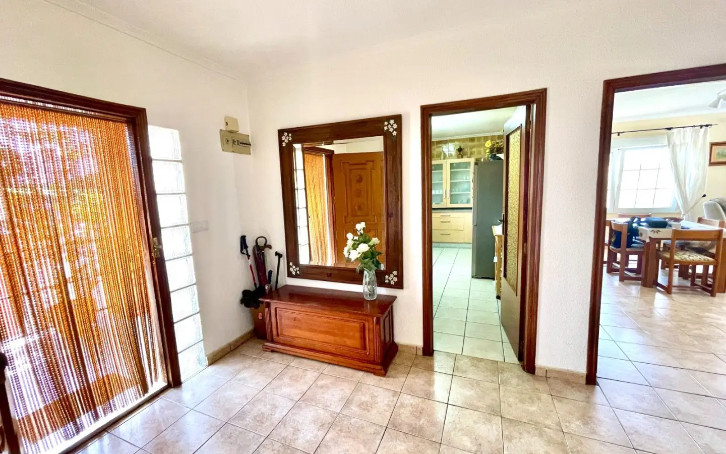 4-bedroom Villa In Benijofar, Spain (300 M²)