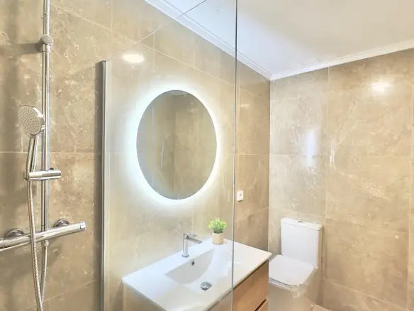 3-bedroom Apartment In Torrevieja, Spain (95 M²)