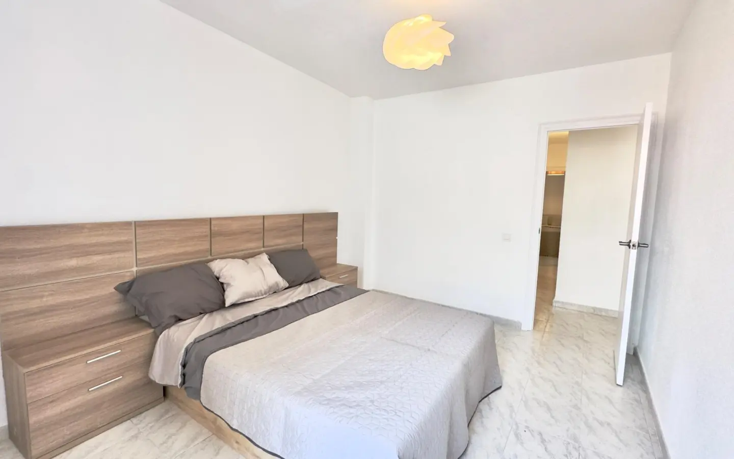 3-bedroom Apartment In Torrevieja, Spain (95 M²)