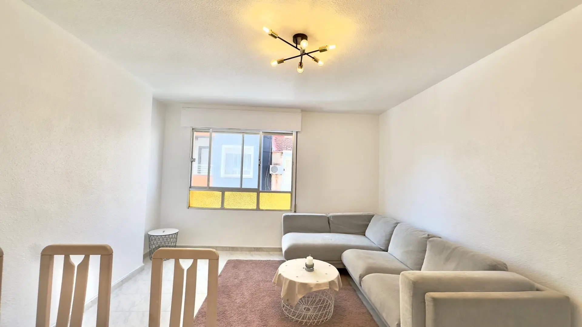 Apartment Of 95 M² In Torrevieja, Spain