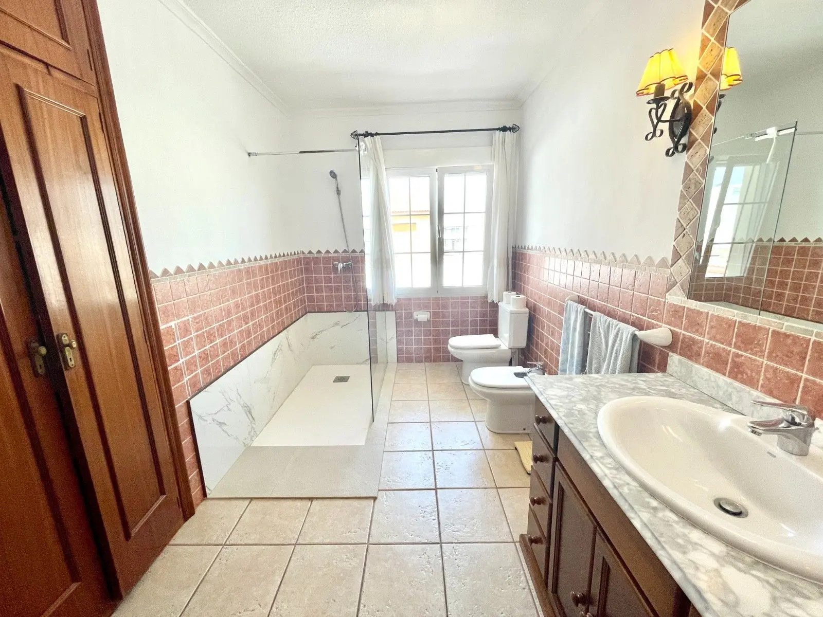 Villa 300 M² In Benijofar, Spain – Mediter Real Estate