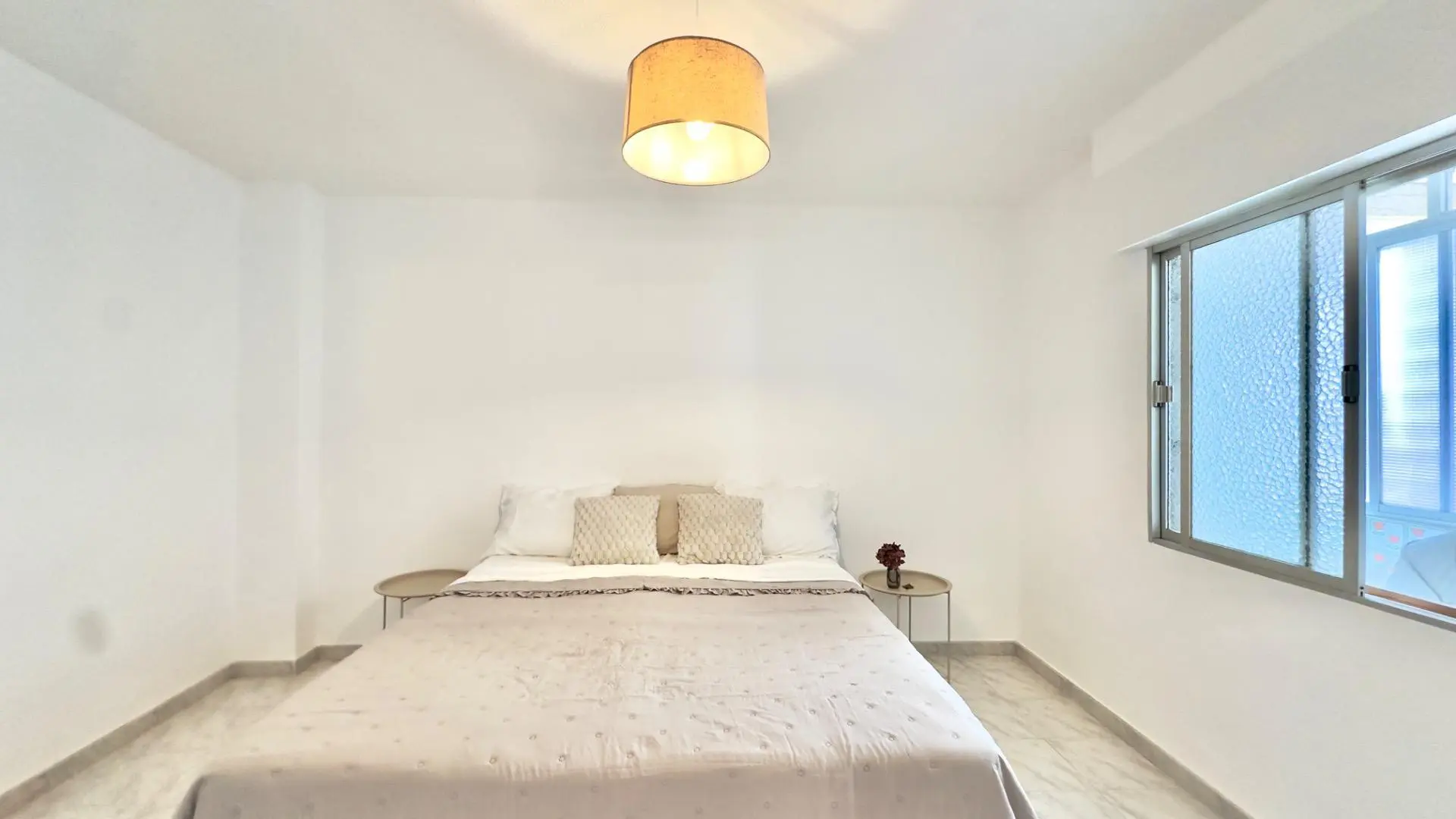 Apartment Of 95 M² In Torrevieja, Spain