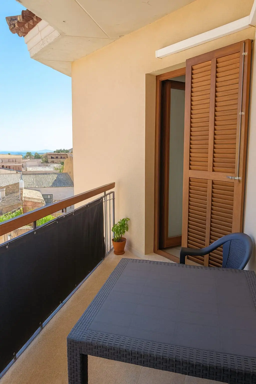 3-bedroom Apartment In Alaro, Spain (93 M²)