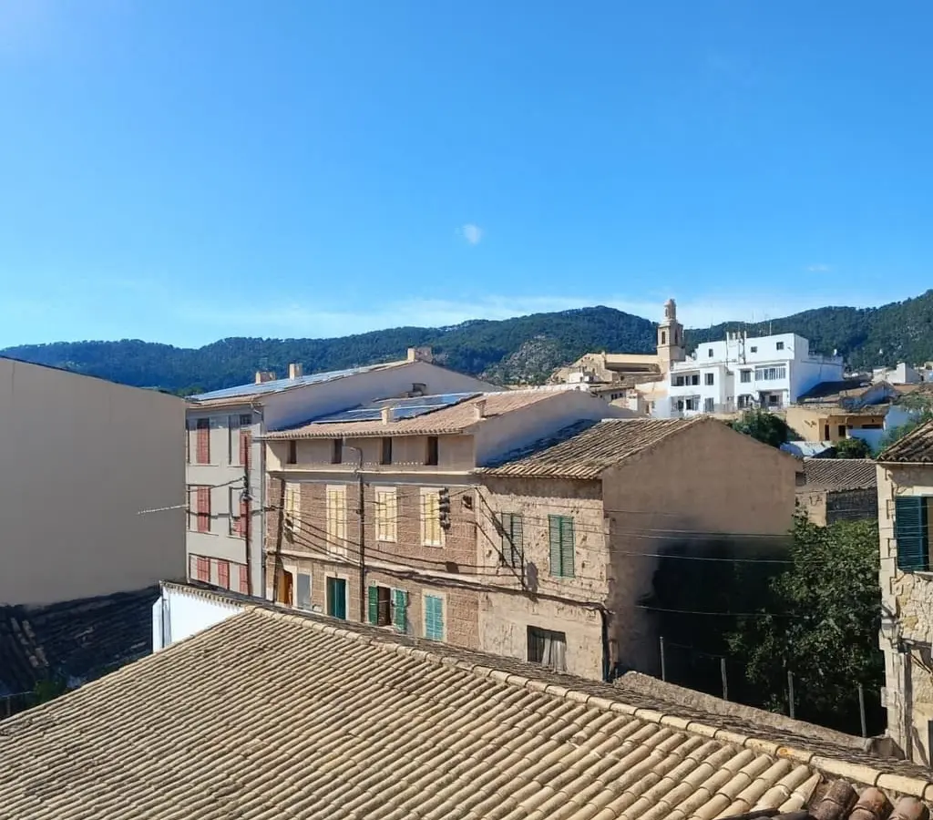 3-bedroom Apartment In Alaro, Spain (93 M²)