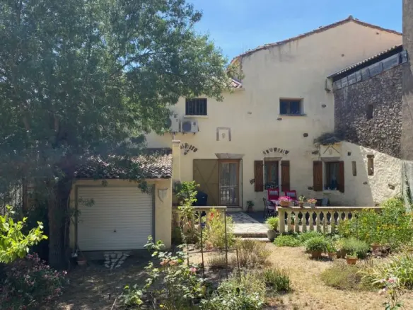 House Of 149 M² In Cessenon Sur Orb, France