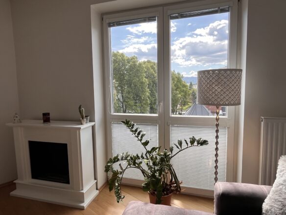 Apartment Of 2 Bed With Ski Resort And Historic City Access In Central Slovakia