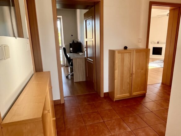 Apartment Of 2 Bed With Ski Resort And Historic City Access In Central Slovakia
