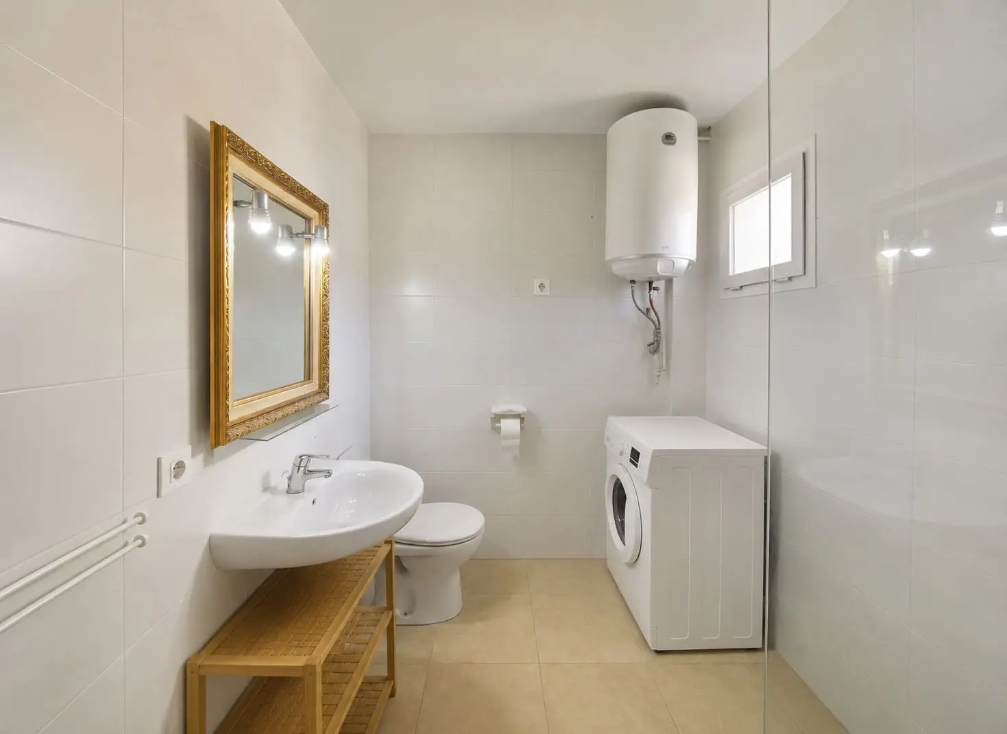 1-bedroom Apartment In Palma De Mallorca, Spain (70 M²)