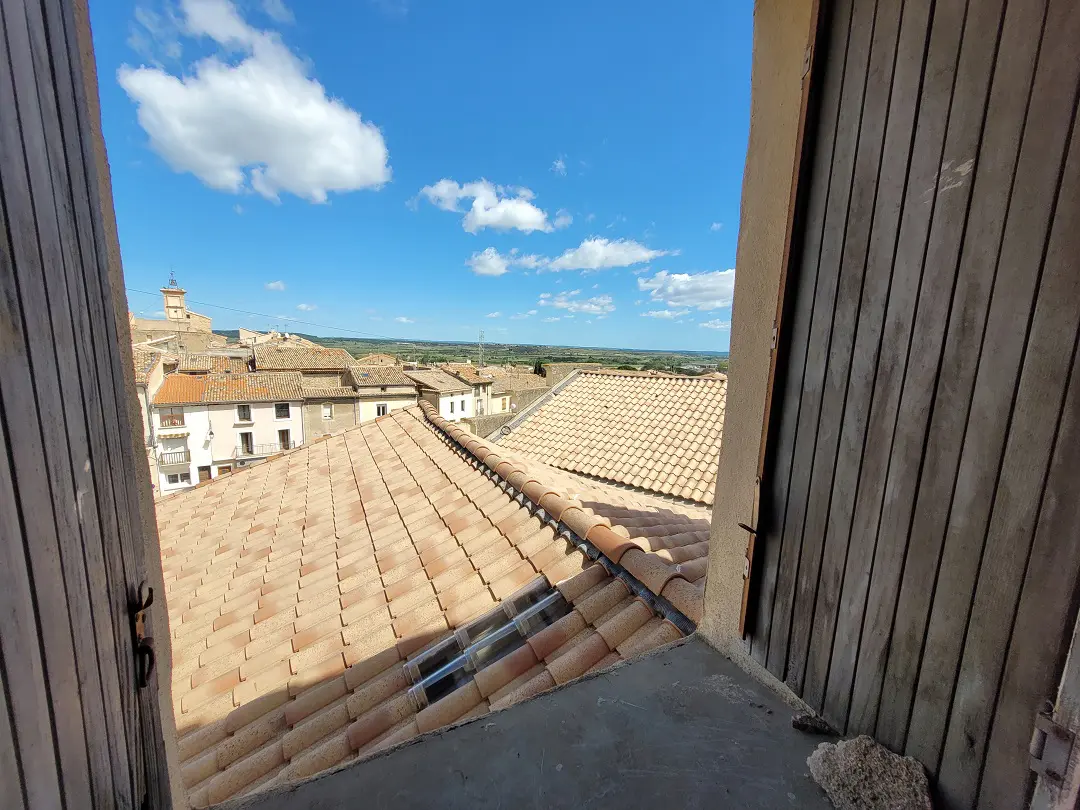 200 M² House Available In Caux, France