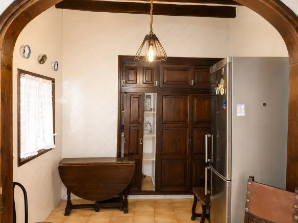 5-bedroom Village House In Pollensa, Spain (246 M²)