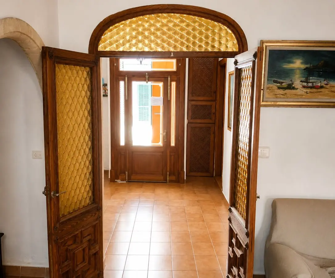 5-bedroom Village House In Pollensa, Spain (246 M²)
