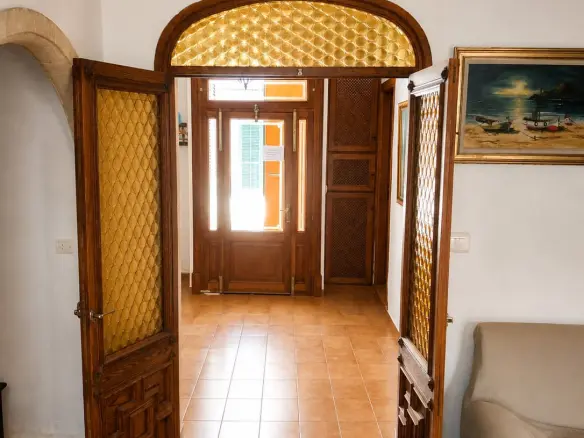 5-bedroom Village House In Pollensa, Spain (246 M²)