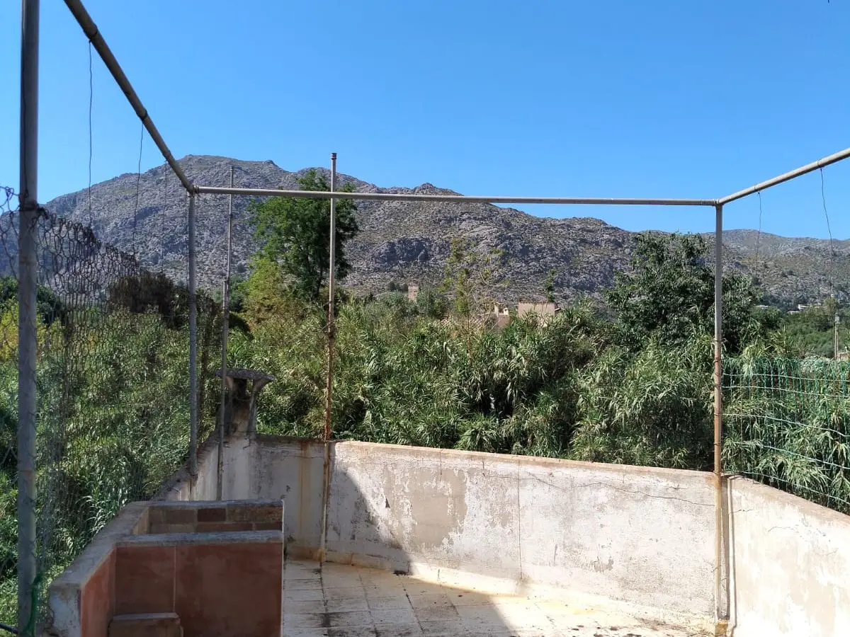 5-bedroom Village House In Pollensa, Spain (246 M²)