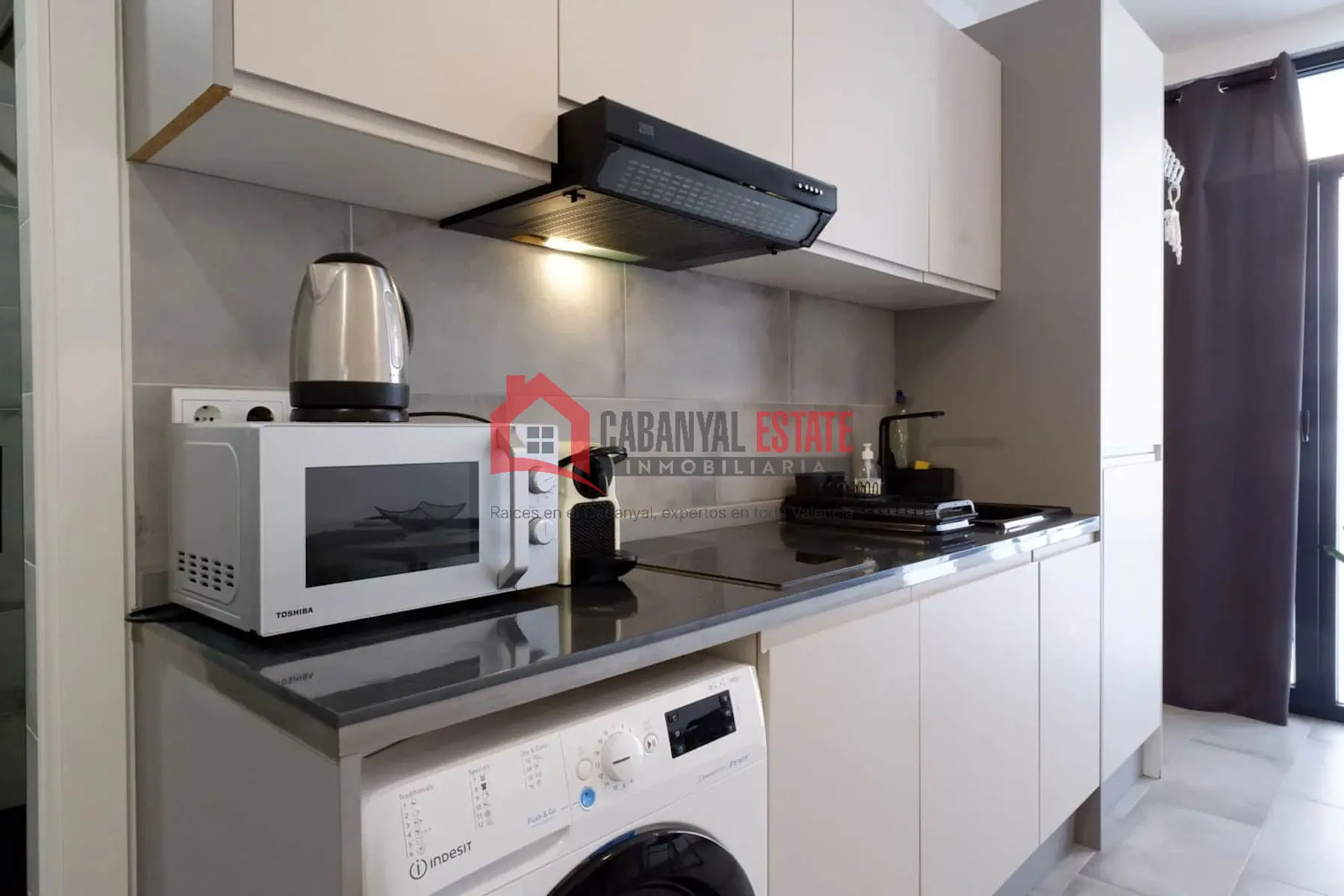 Apartment Of 66 M² In Valencia, Spain