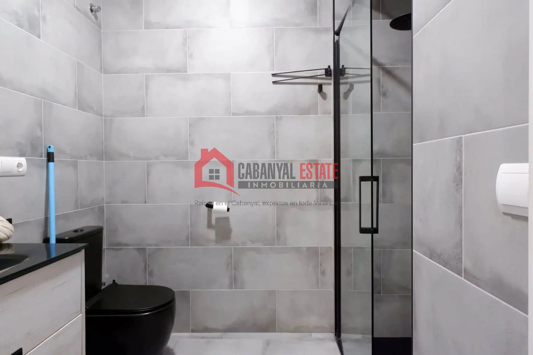 Apartment Of 66 M² In Valencia, Spain